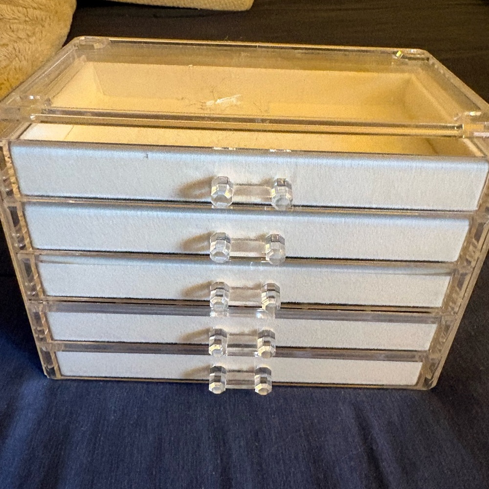 Clear Acrylic 5-Drawer Jewelry Organizer with White Drawers